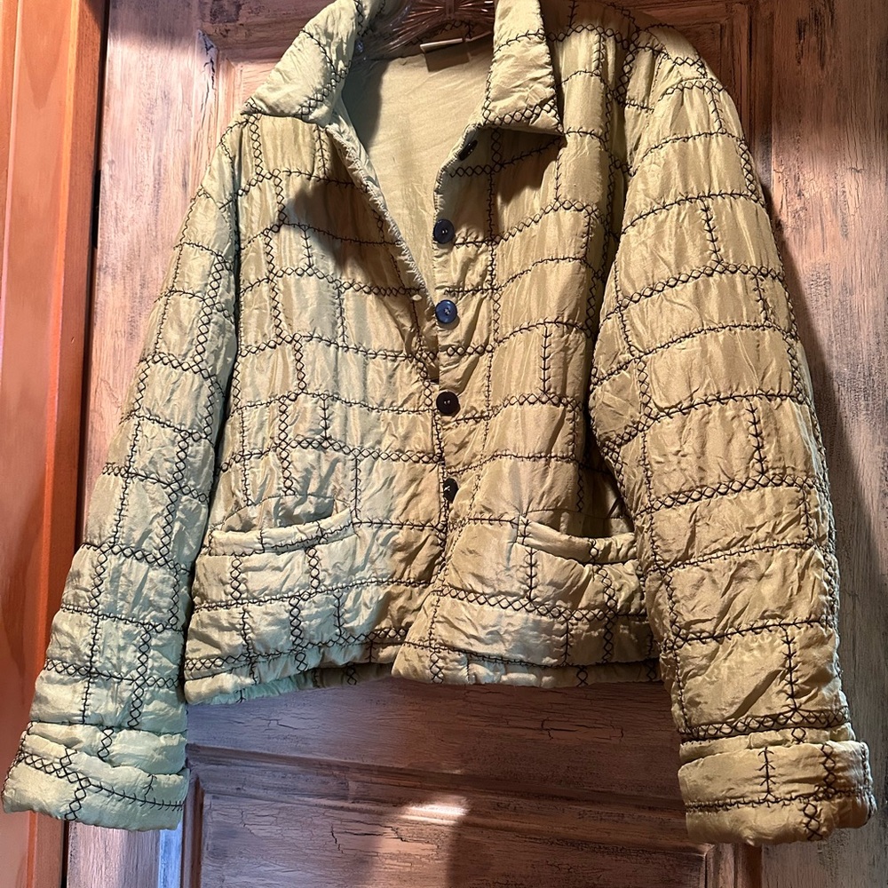 Stylish Quilted Jacket in soft Green